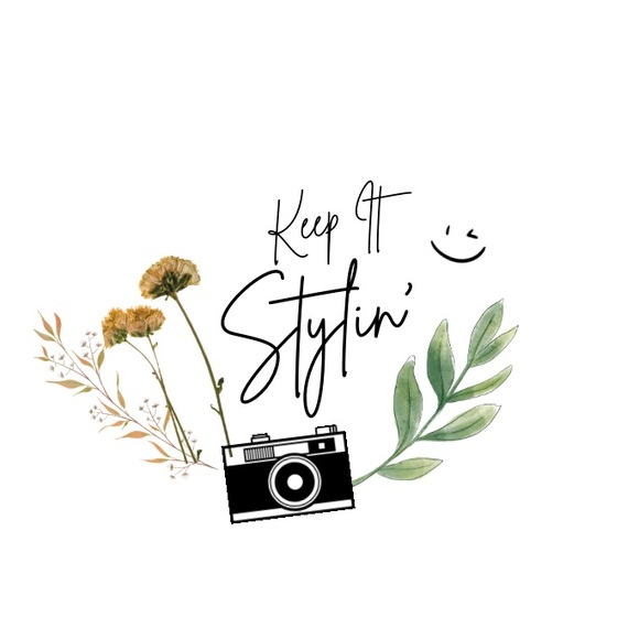 Meet your Posher, Sierra - Picture 1 of 1